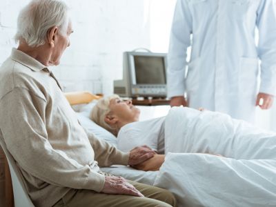 A hozzátartozók hospitalizálódása: a gondozók terhelésének, szükségleteinek és pihenésének összhangja