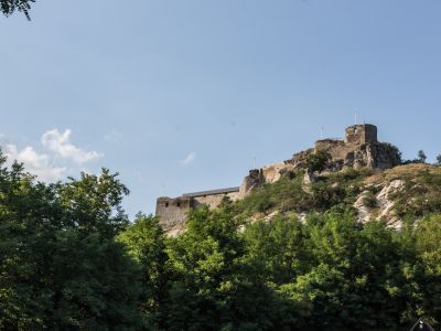 A Siroki vár és Szarvaskő