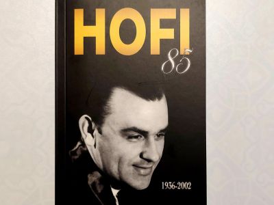 Hofi 85: Interjúkötet a nagy nevettetőről