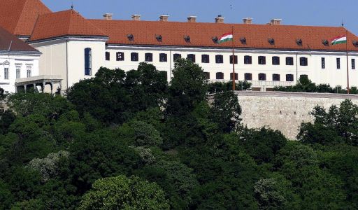 A járvány terjedését korlátozó intézkedések lépnek életbe