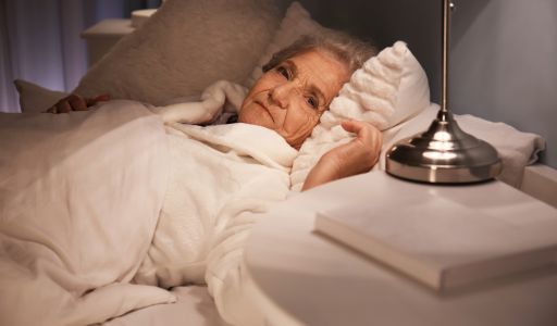 Az álmatlanság időskorban gyakori probléma