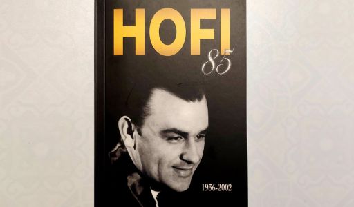 Hofi 85: Interjúkötet a nagy nevettetőről