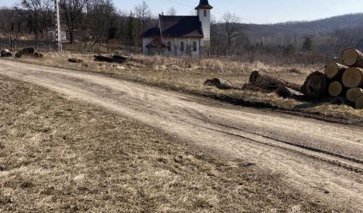 Kisgyőr, a faragott falu 