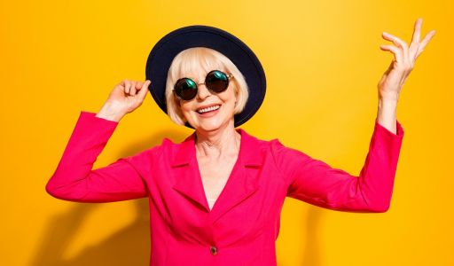 Maradj stílusos a nyugdíjas évek alatt is! – Öltözködési tippek 60 felett