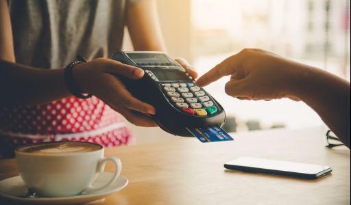 Ünnepi nyugdíjtámogatás: korábban érkezik a decemberi járandóság